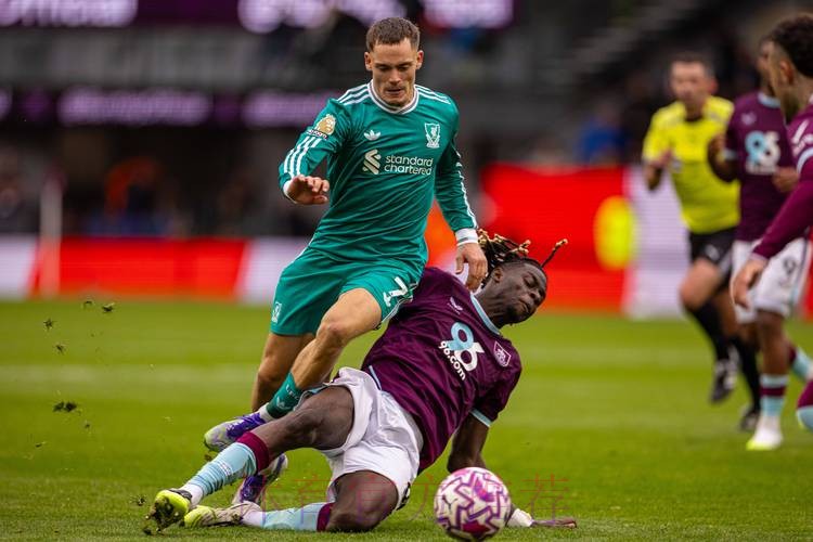 维尔茨进球 利物浦战平伯恩利 维尔茨进球 利物浦战平伯恩利